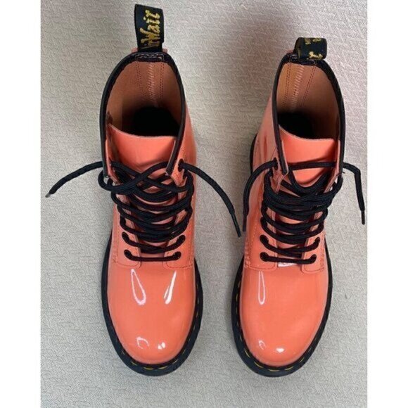 Dr. Martens 1460 Womens Patent Leather Lace-Up Platform Combat Boot Coral Size 7 - Picture 7 of 13